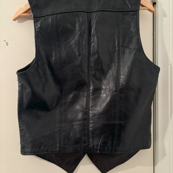 Black Leather Vest - Picture 6 of 7